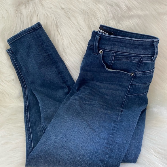 Express women’s jeans size 8